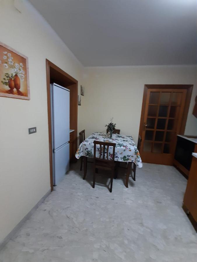 Holiday House Nel Cuore Di Bari Luaran gambar
