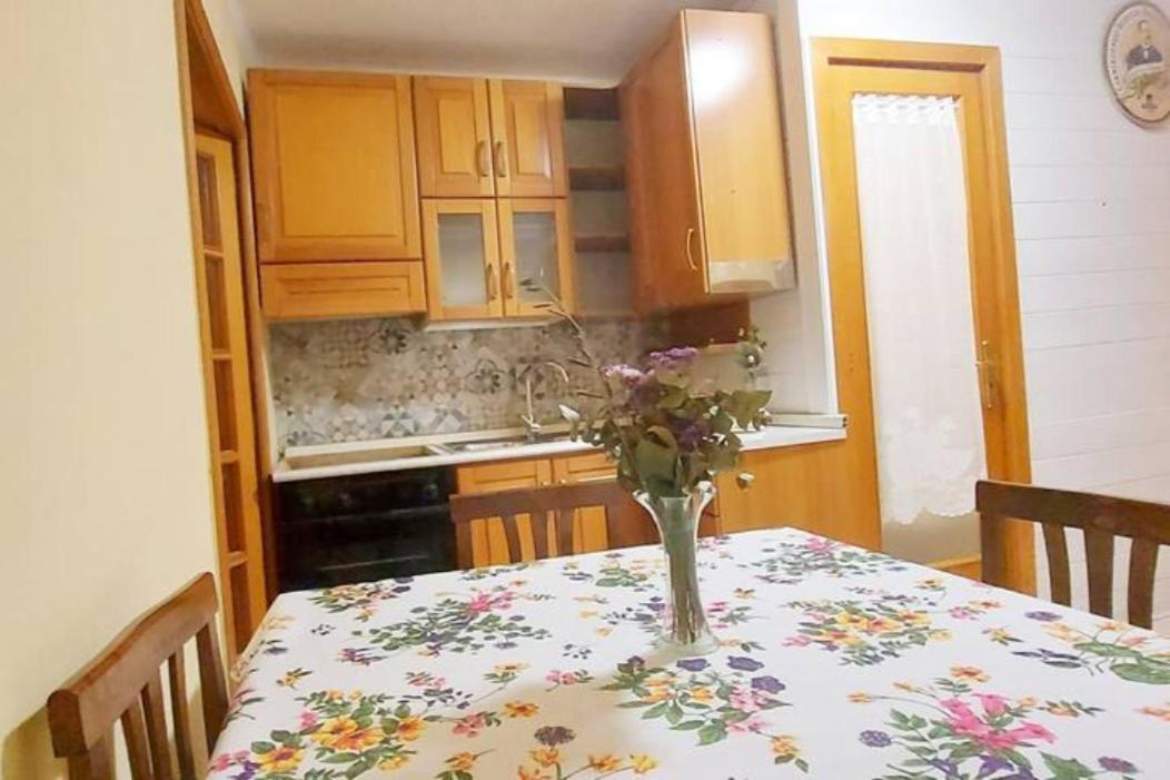 Holiday House Nel Cuore Di Bari Luaran gambar